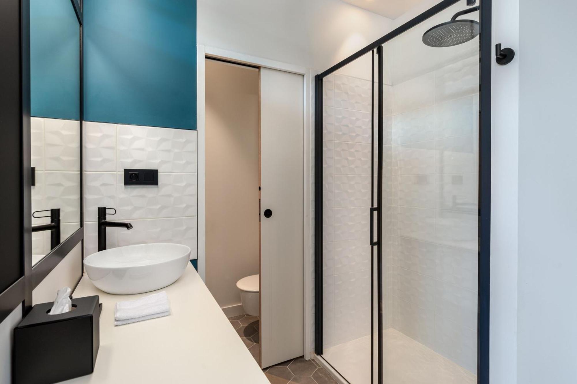 Aloft Hotel Dijon By Marriott Exterior photo