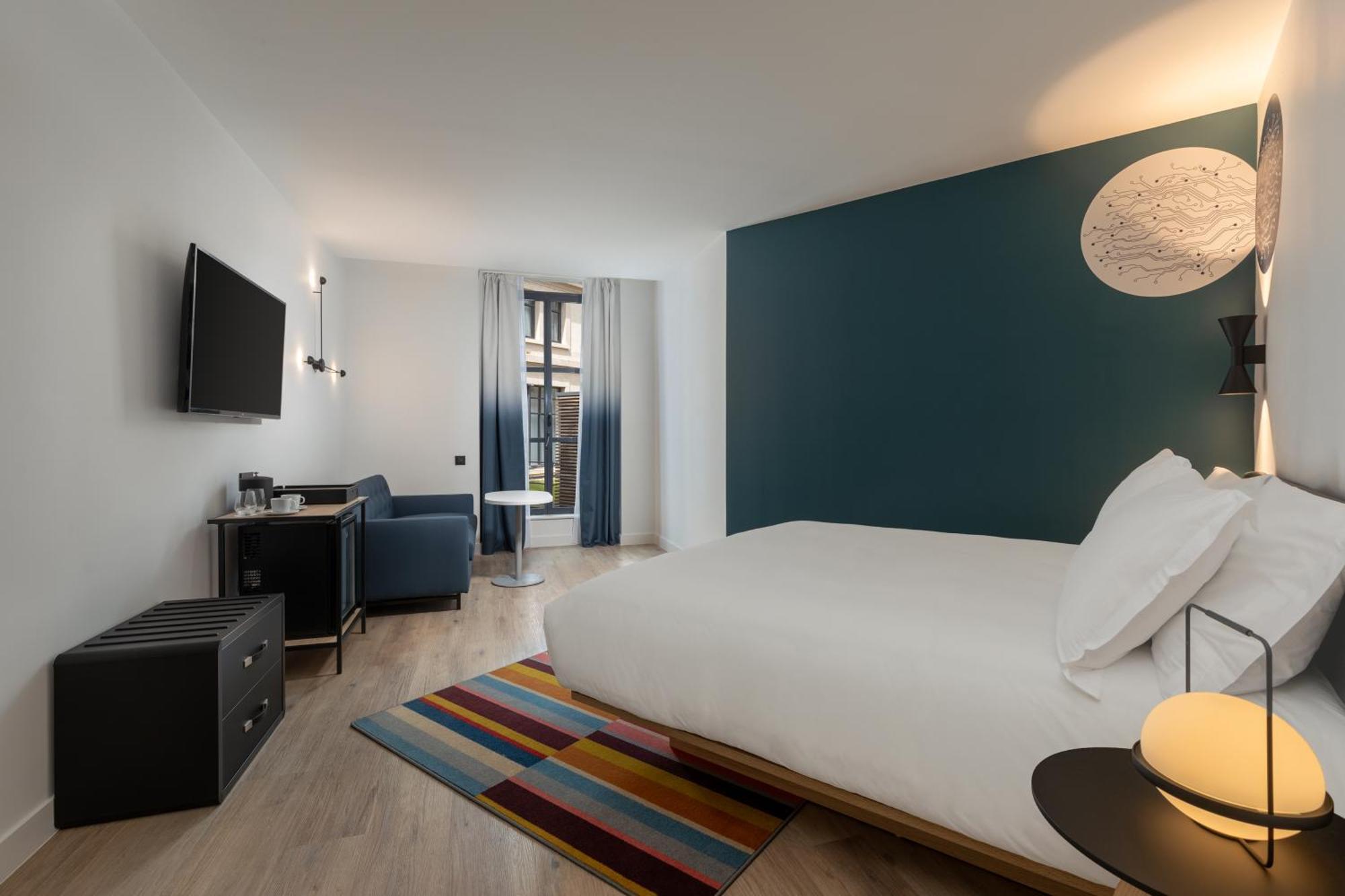 Aloft Hotel Dijon By Marriott Exterior photo